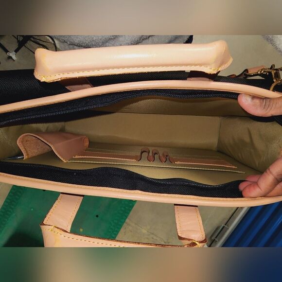 French laugage - Picture 8 of 15